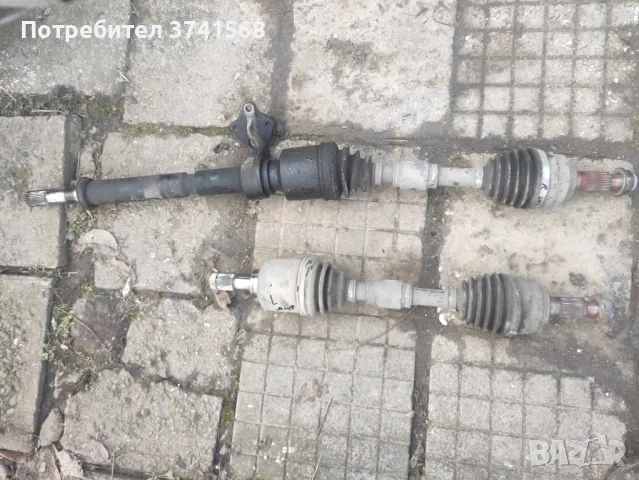 продавам полуоски Mazda 6 GH 2008 година 