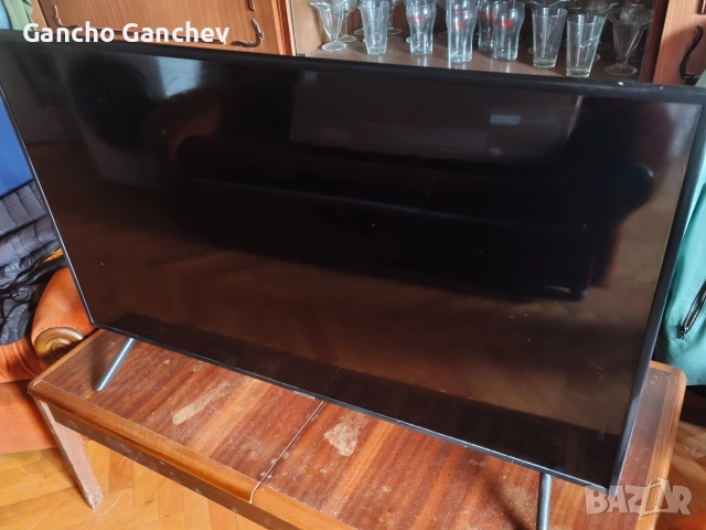 LED Телевизор Samsung UE49NU7102K за части