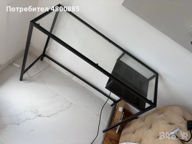 малък шкаф/бюро от IKEA