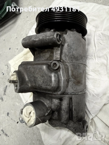 OEM компресор климатик VAG 5N0 820 803 A, снимка 3 - Части - 55826975
