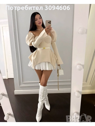 Секси рокля в бежово 