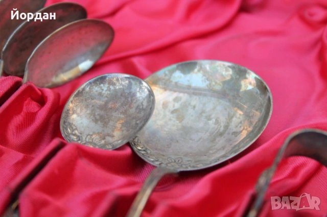 Сребърни вилици и лъжици, снимка 3 - Антикварни и старинни предмети - 53999469