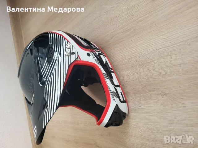Каска за колело, снимка 2 - Аксесоари за велосипеди - 56439983