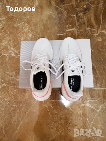 Оригинални маратонки Adidas , снимка 3 - Маратонки - 39561980