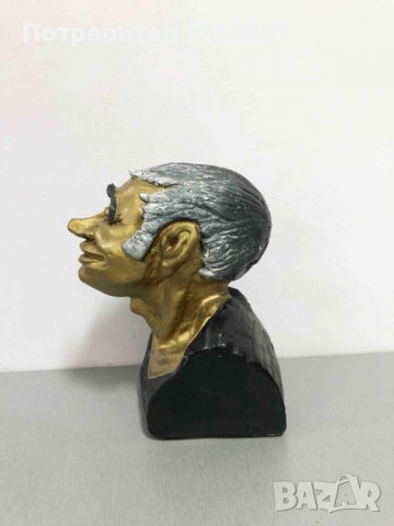 Желю Желев бюст гипс статуетка, снимка 2 - Статуетки - 38112193