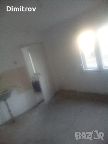 Удобно за работещи и пенсионери на близо и ЖП гар.в Телиш Плевгнско, снимка 8 - Къщи - 51707945