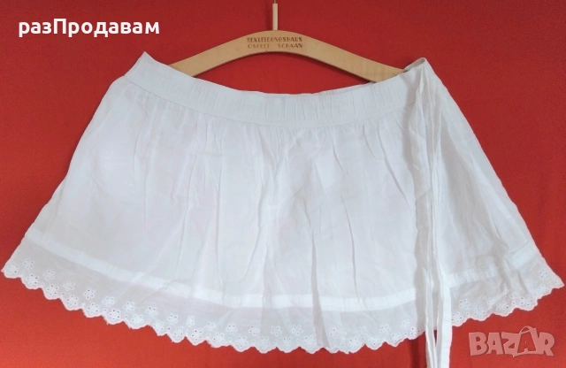 Мини поличка с дантела на цветя ~ TERRANOVA