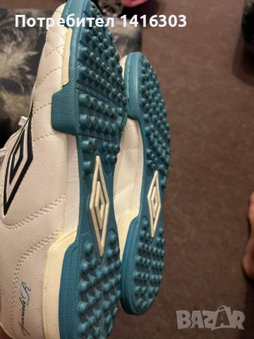 Дамски Футболни маратонки UMBRO, снимка 5 - Други - 38044218