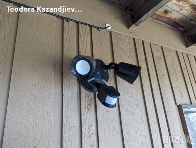 LED външна лампа със сензор за движение