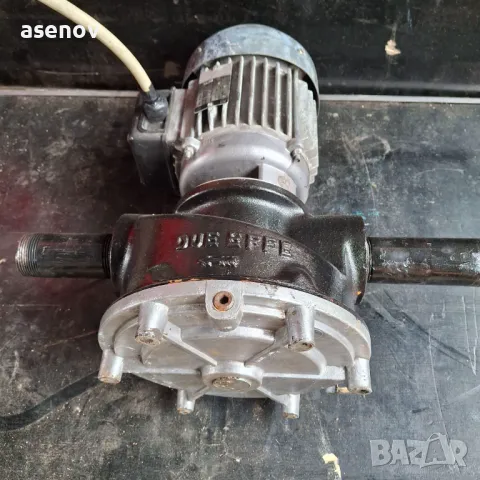 циркулационна помпа, снимка 2 - Други машини и части - 49938758