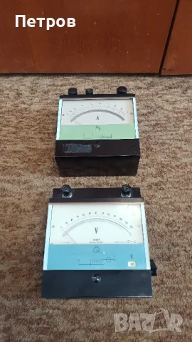 Продавам стари стрелкови измервателни уреди волтметър и амперметър, снимка 2 - Антикварни и старинни предмети - 49297359