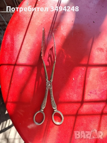 Стара посребрена щипка за предястия и сладки, снимка 2 - Антикварни и старинни предмети - 51708499