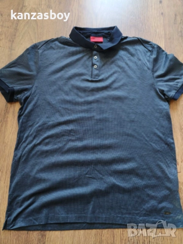 hugo boss - страхотна мъжка тениска КАТО НОВА L, снимка 5 - Тениски - 51694952