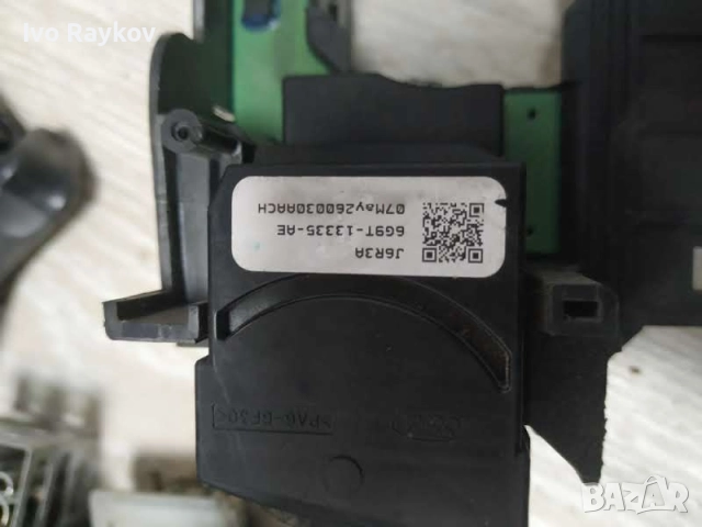 Лост мигачи  за Ford Mondeo / Galaxy / S-max - 6g9t 13335-ae, снимка 2 - Части - 52671189