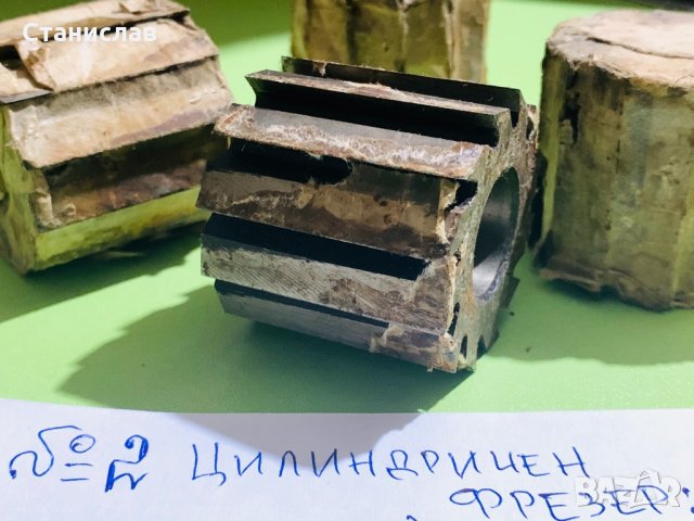 Цилиндрични фрезери за метал, снимка 8 - Други машини и части - 31803194