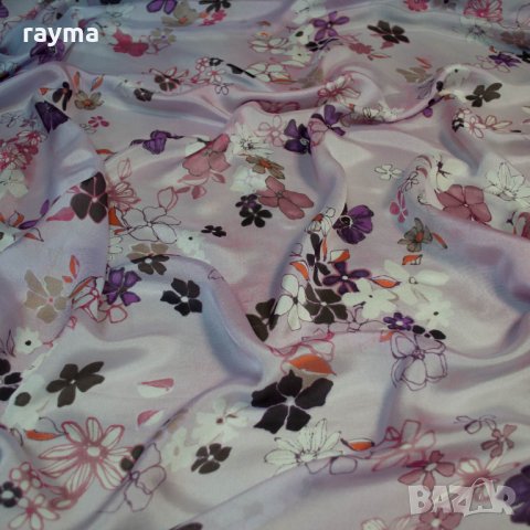 Плат дизайнерска италианска естествена коприна принт теменужки, снимка 4 - Рокли - 34390294