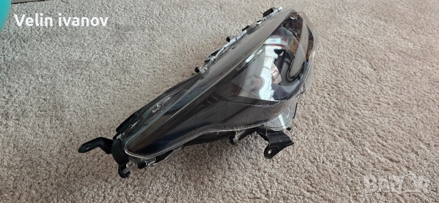 десен фар за тойота ярис, снимка 8 - Части - 52546802