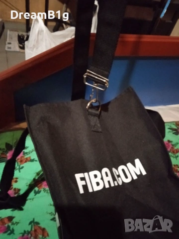 Спортна чанта / Термочанта за вода FIBA – Официален мърчандайз, снимка 7 - Баскетбол - 54284269
