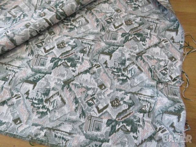 Българска дамаска шарка МАриела - синьо с орнаменти  - топ 3 метра широчина 1,45 дамаска за диван, снимка 2 - Платове и дамаски - 50678203