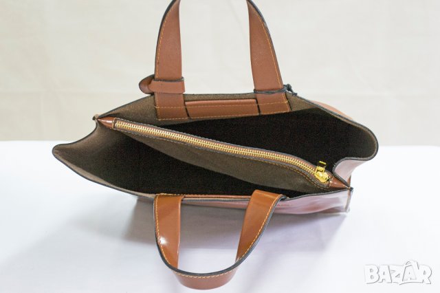 Дамска чанта в цвят камел марка Giorgio di Mare, снимка 4 - Чанти - 38448329