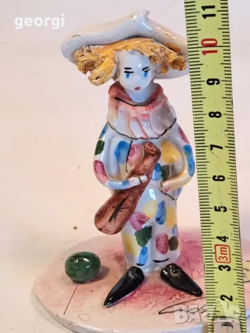 италианска порцеланова фигурка клоун Арлекин Gilde Cosaro, снимка 7 - Колекции - 49505209