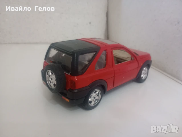 Колички Maisto+ Burago M1:24, снимка 6 - Коли, камиони, мотори, писти - 50490410