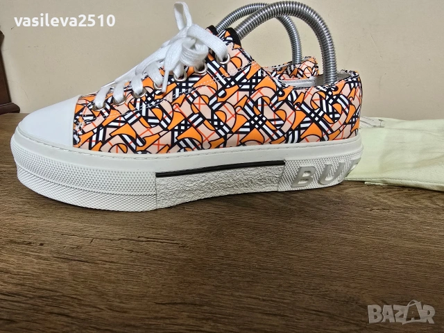 Burberry страхотни дамски сникърси кецове , снимка 6 - Кецове - 53893028