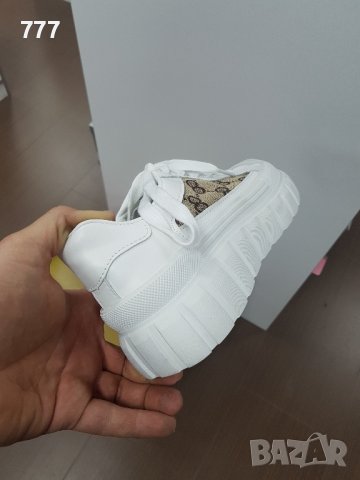 обувки , снимка 3 - Дамски ежедневни обувки - 44203766