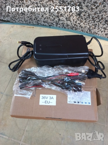 Вентелирано универсално  зарядно 42/80в 3а, снимка 1