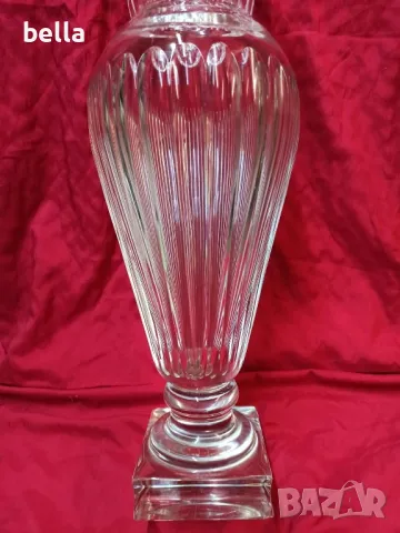 Кристална масивна висока ваза репродукция на Baccarat -Музея на стъклото 8 кг , снимка 4 - Антикварни и старинни предмети - 48812608