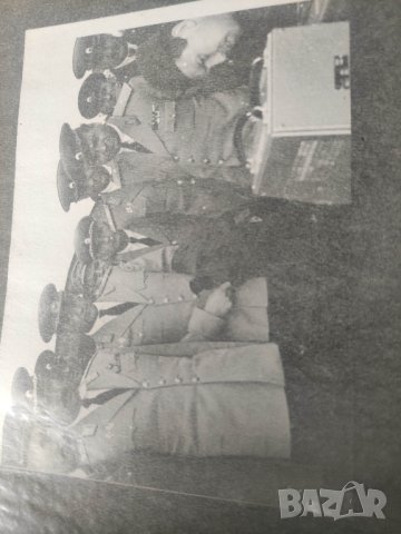 Продавам албум Добри Джуров VA A. Zapotockeho 1962 г., снимка 4 - Други ценни предмети - 42186410