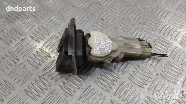 Брава заден капак Suzuki Swift 2004г.