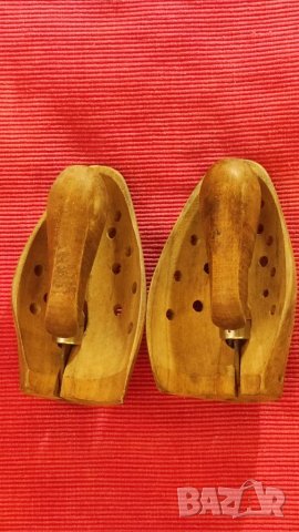 Стари калъпи, обтегачи, пружини за обувки Salamander. , снимка 4 - Антикварни и старинни предмети - 37584546