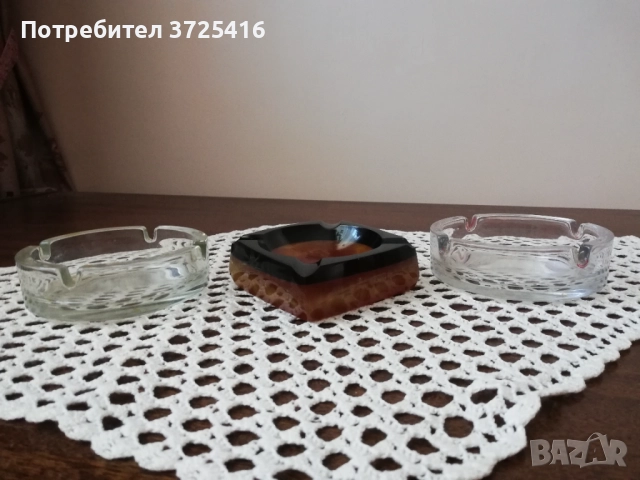  Кафяв и бял пепелник