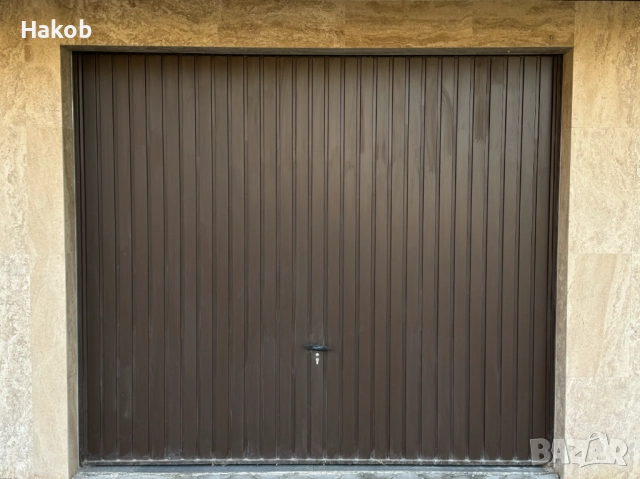 Просторен гараж с автоматична врата и лесен достъп – кв. Гагарин, снимка 1