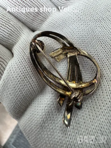 Сребърна брошка с позлата №5950, снимка 5 - Колиета, медальони, синджири - 47409454