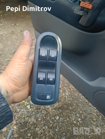 Панел бутони ел.стъкла Renault Scenic II (2003-2009г.) 156018070, снимка 3 - Части - 54085635
