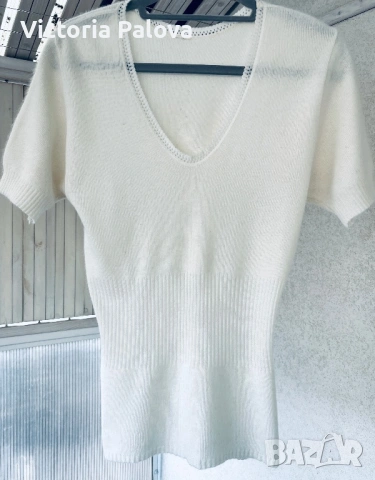 Луксозна млечнобяла блуза от ангора/кашмир с акцентна талия, снимка 4 - Корсети, бюстиета, топове - 53892795