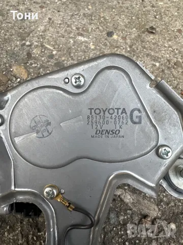 Моторче чистачка Тойота Рав 4, снимка 2 - Части - 49452844