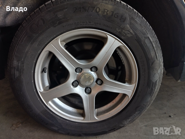 Гуми 215/70/16 с джанти 5х114,3, снимка 3 - Гуми и джанти - 52957111