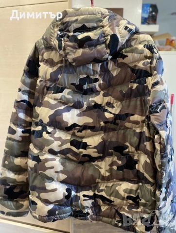 Яке GUESS ново оригинално, снимка 2 - Якета - 52678773