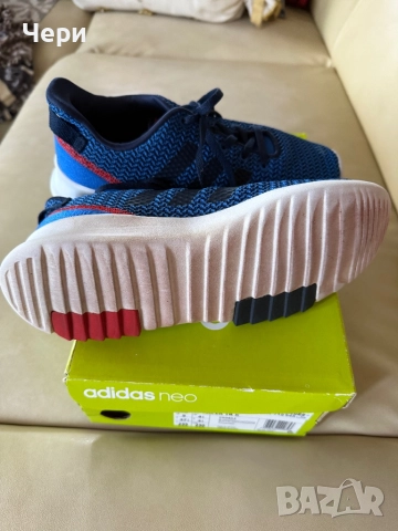 Маратонки Adidas, снимка 4 - Детски маратонки - 52635503
