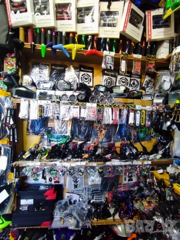 Мото екипировка нова,втора употреба и аксесоари,части за мотори. , снимка 3 - Мотоциклети и мототехника - 51764310