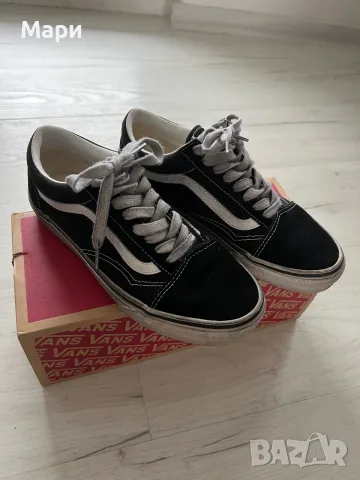 Vans 38.5 велурени без забележки 32 евро