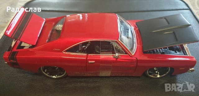Dodge Charger 1969 Maisto, снимка 3 - Колекции - 40862825
