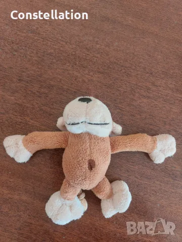 Плюшена играчка маймунка 