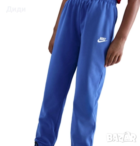 Анцунг Nike размер 147- 158см, снимка 3 - Детски комплекти - 52911423