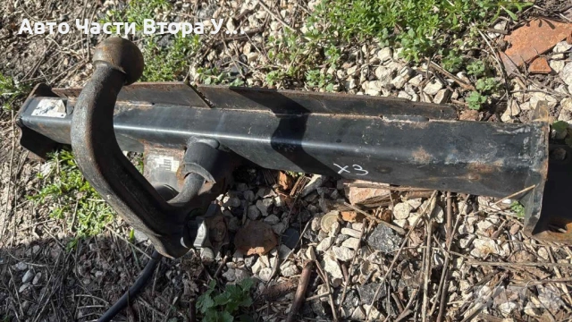 Теглич за BMW X3, снимка 2 - Части - 54010855