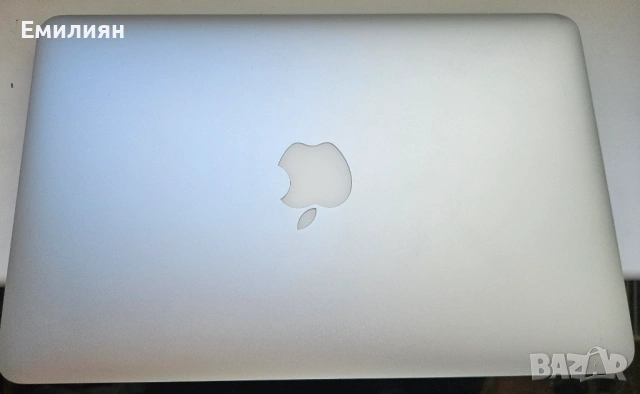 Macbook Air 11 Mac OS Ventura, отлично състояние и батерия  186 cycles, снимка 3 - Лаптопи за дома - 54304996