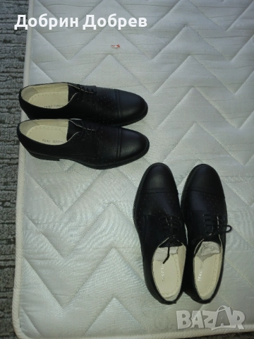 Продава летни обувки 